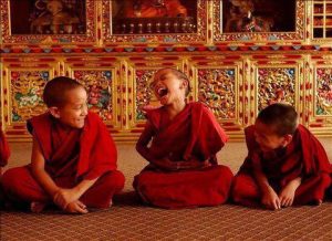 enfants-bouddhistes